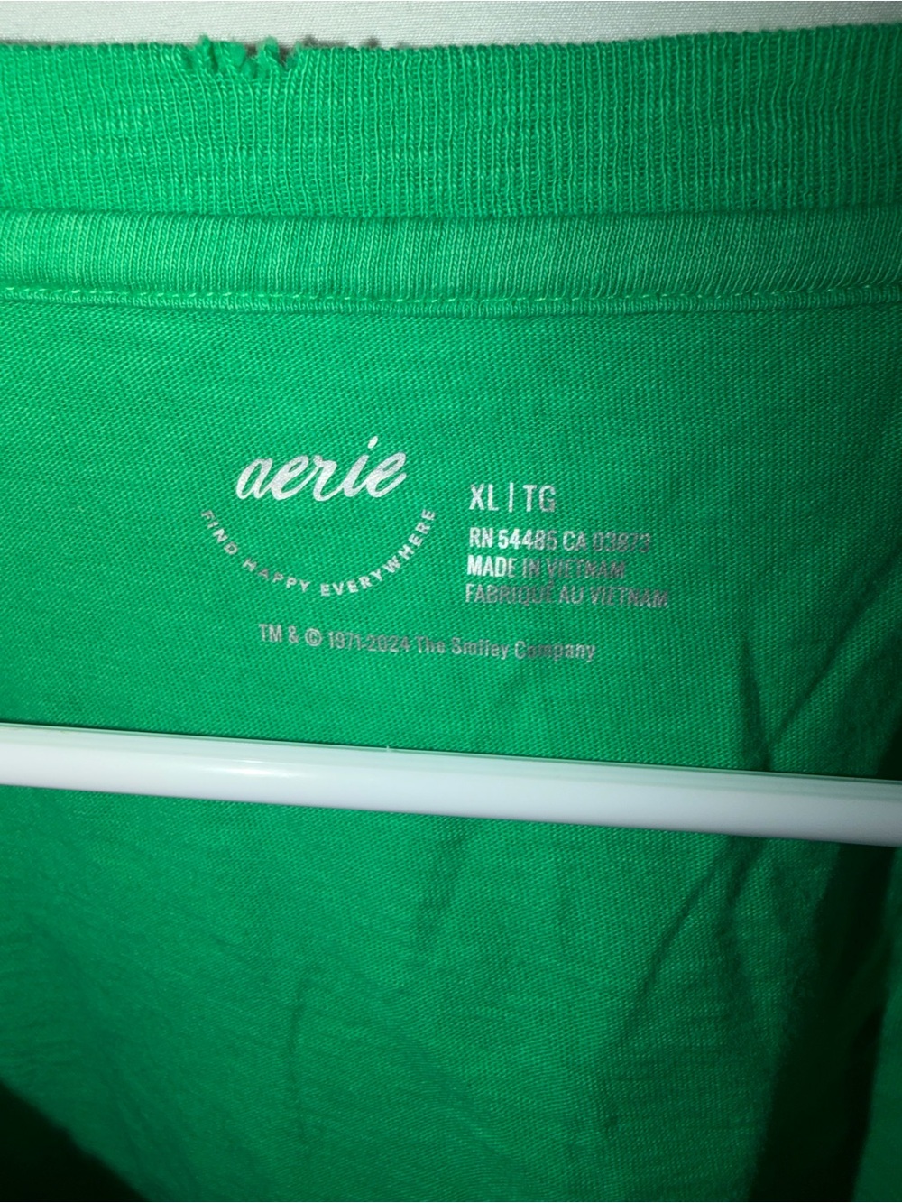 aerie Green Short Sleeve Tee "Lucky Like That" - Picture 3 of 5